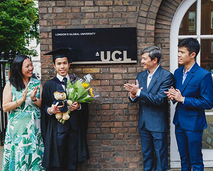 London Graduation Photos